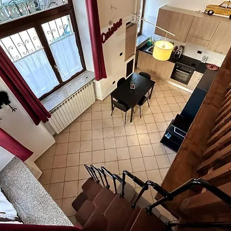 Grazioso Loft A 5 Minuti Dal Centro Di 아파트