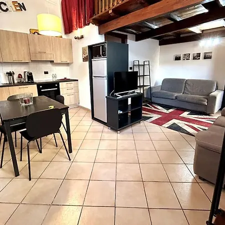 Appartamento Grazioso Loft A 5 Minuti Dal Centro Di *